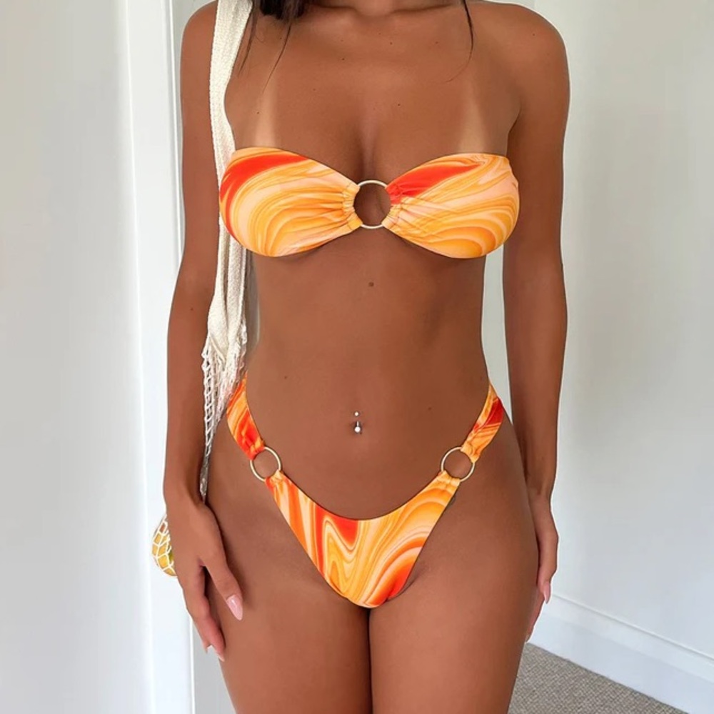 THATSSOFETCH Kai Bikini Top - Orange Swirl